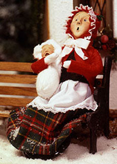 1988 Traditional Mother with Baby – Byers' Choice LTD.