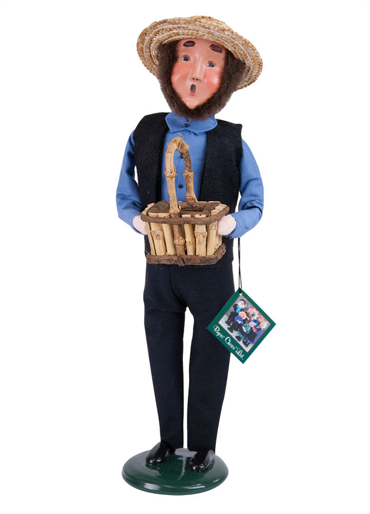2015  Amish Man