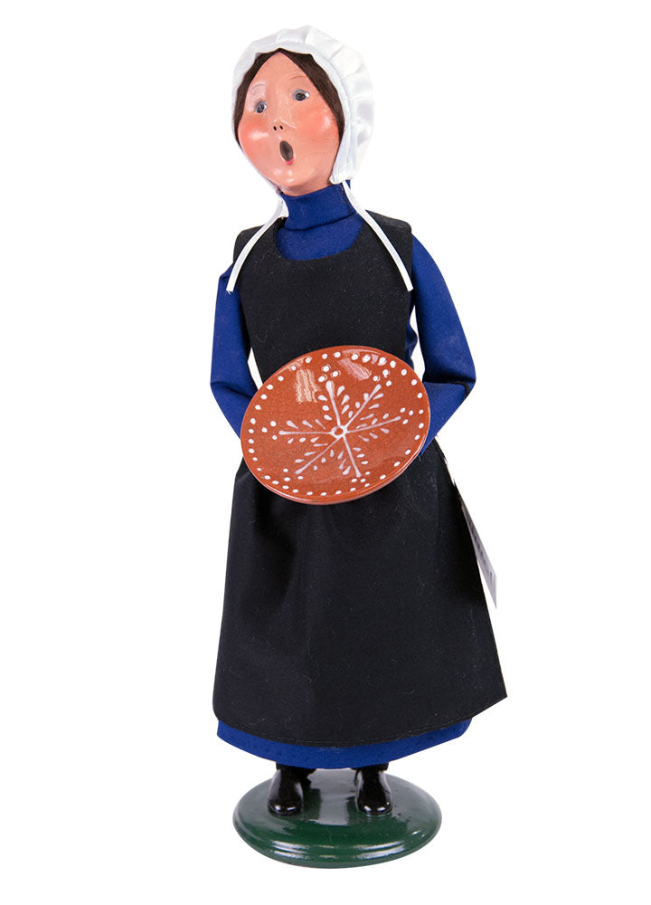 2014  Amish Woman