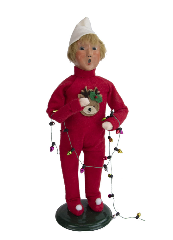 2023  Decorating Boy