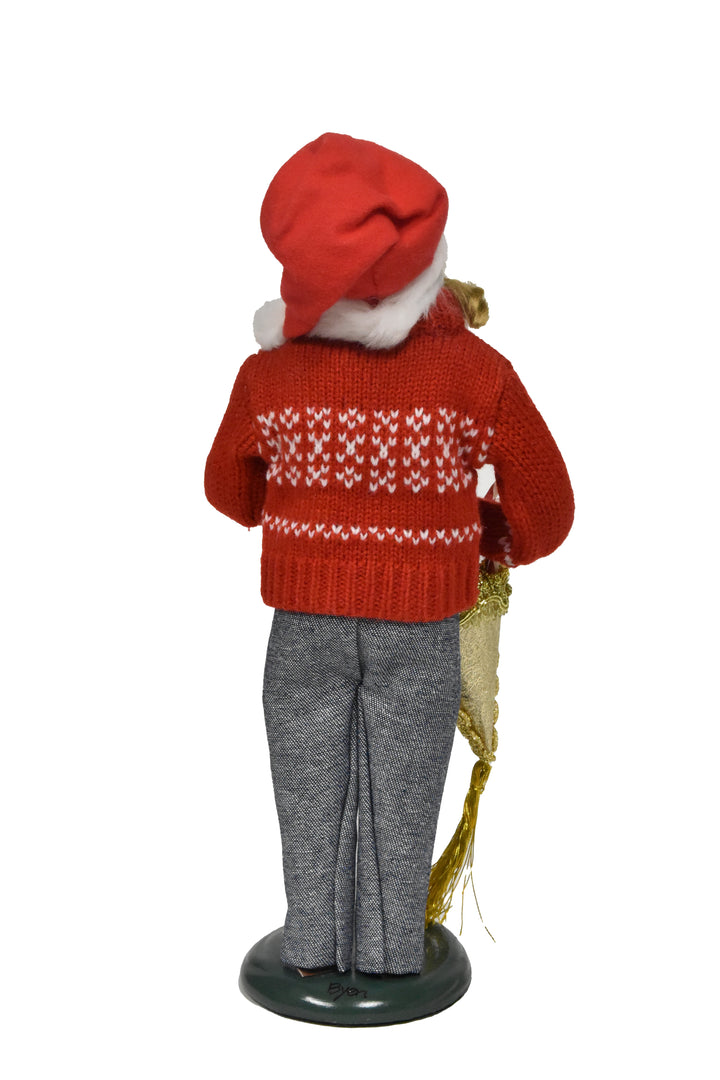 Decorating Family Woman