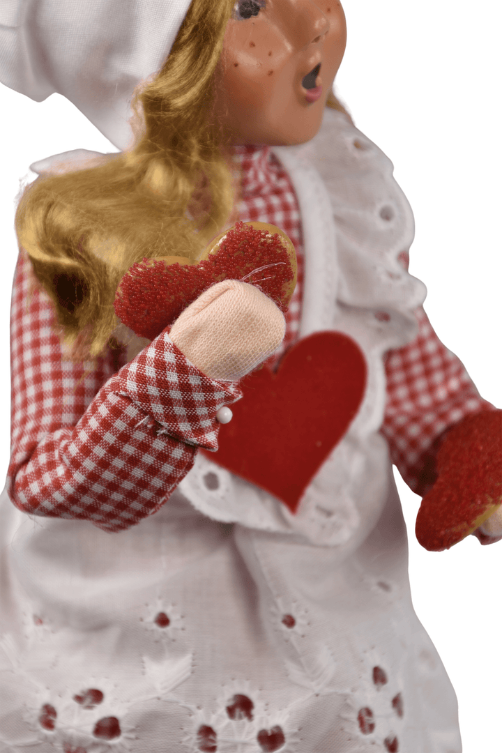 Valentine Baking Girl