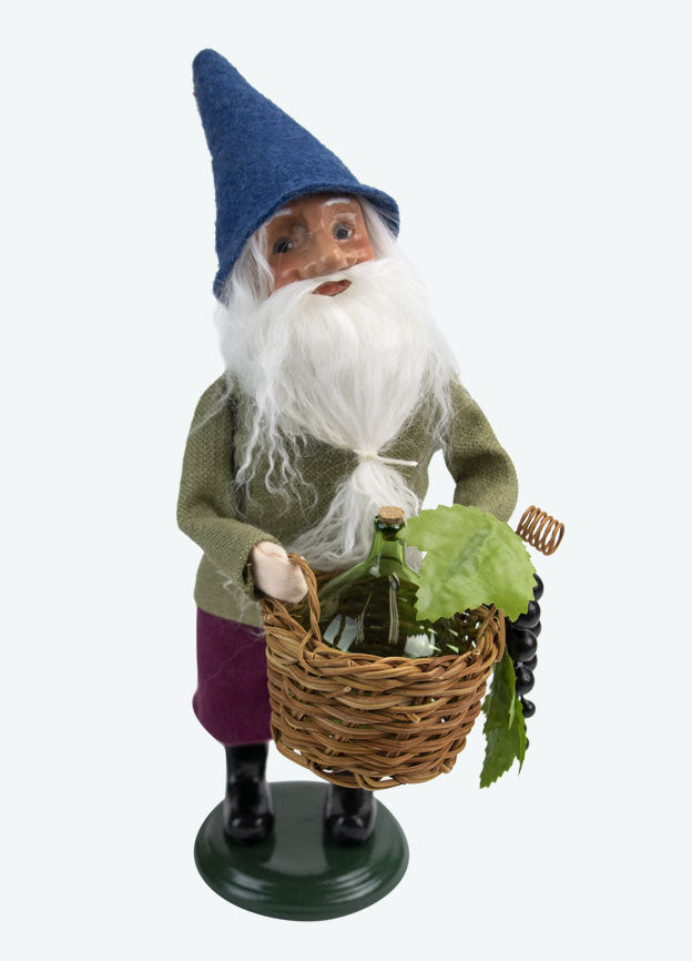 2020  Gnome w/ Wine