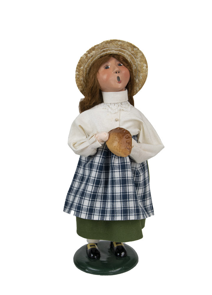 2022  Girl w Pie