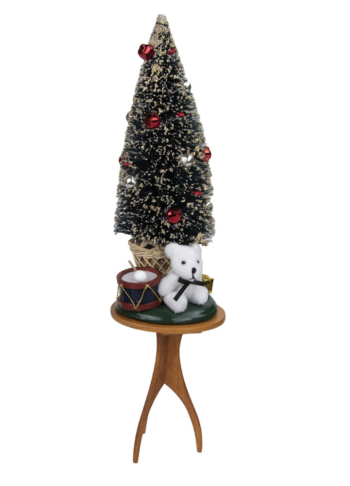 2022  Table w Tree
