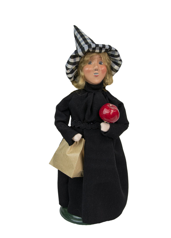 2022  Girl Witch