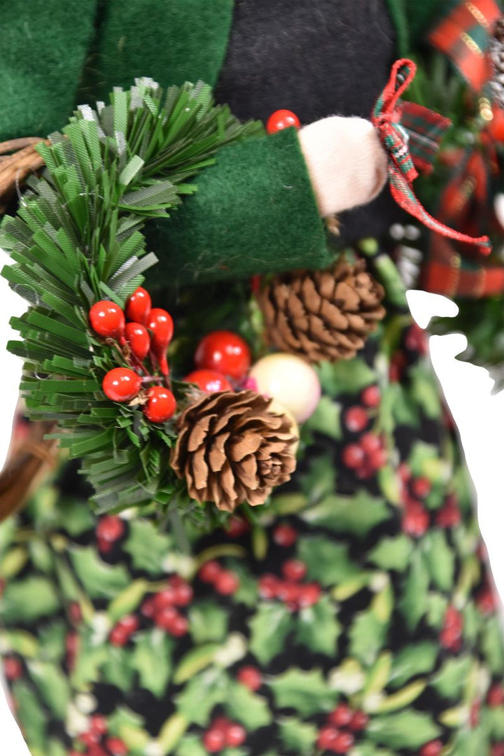 Holly Wreathmaker