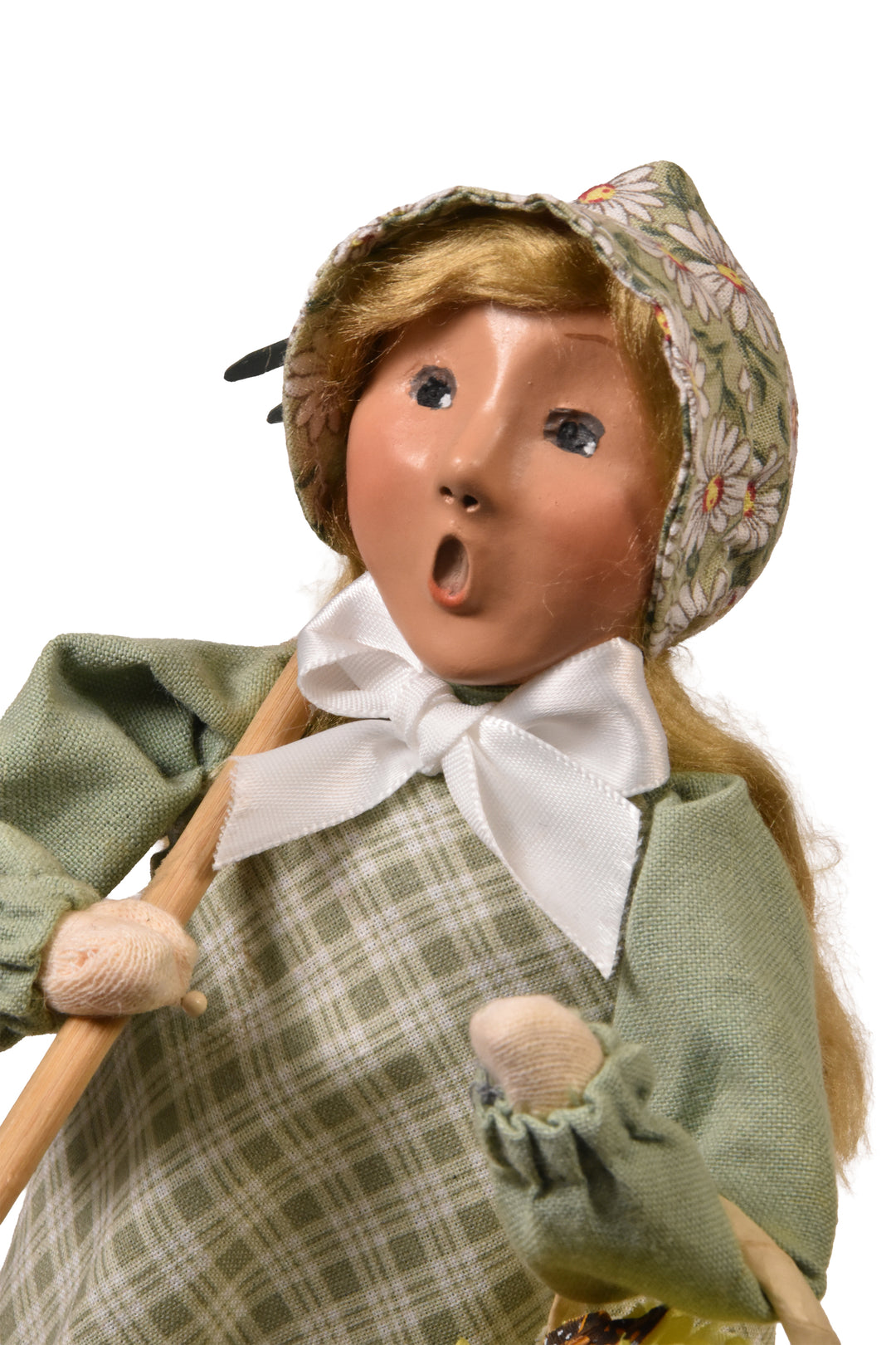 Gardening Girl (2004) - Auction