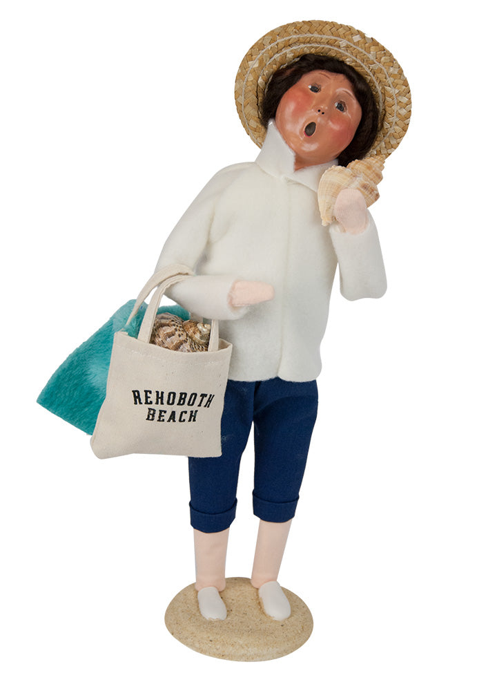 2018  Nautical Woman