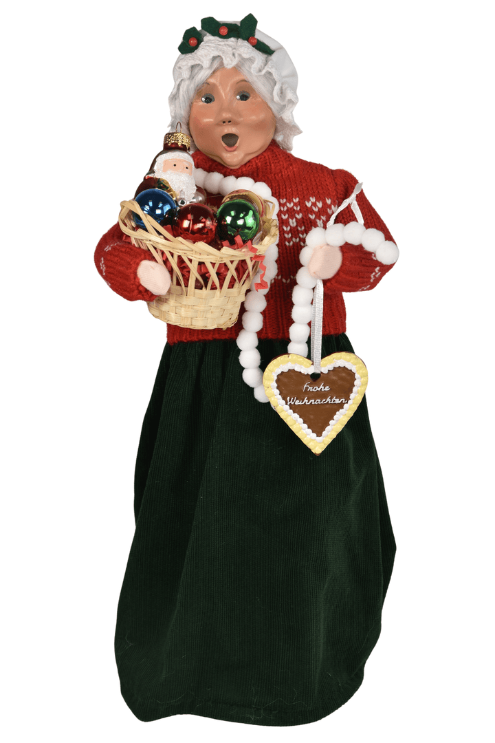 Decorating Mrs Claus