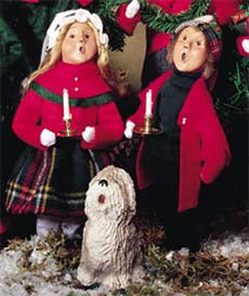1985  Traditional Children Carolers
