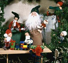 2001  Workshop Santa with Kindles