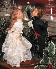 2006  Couple with Kissing Ball