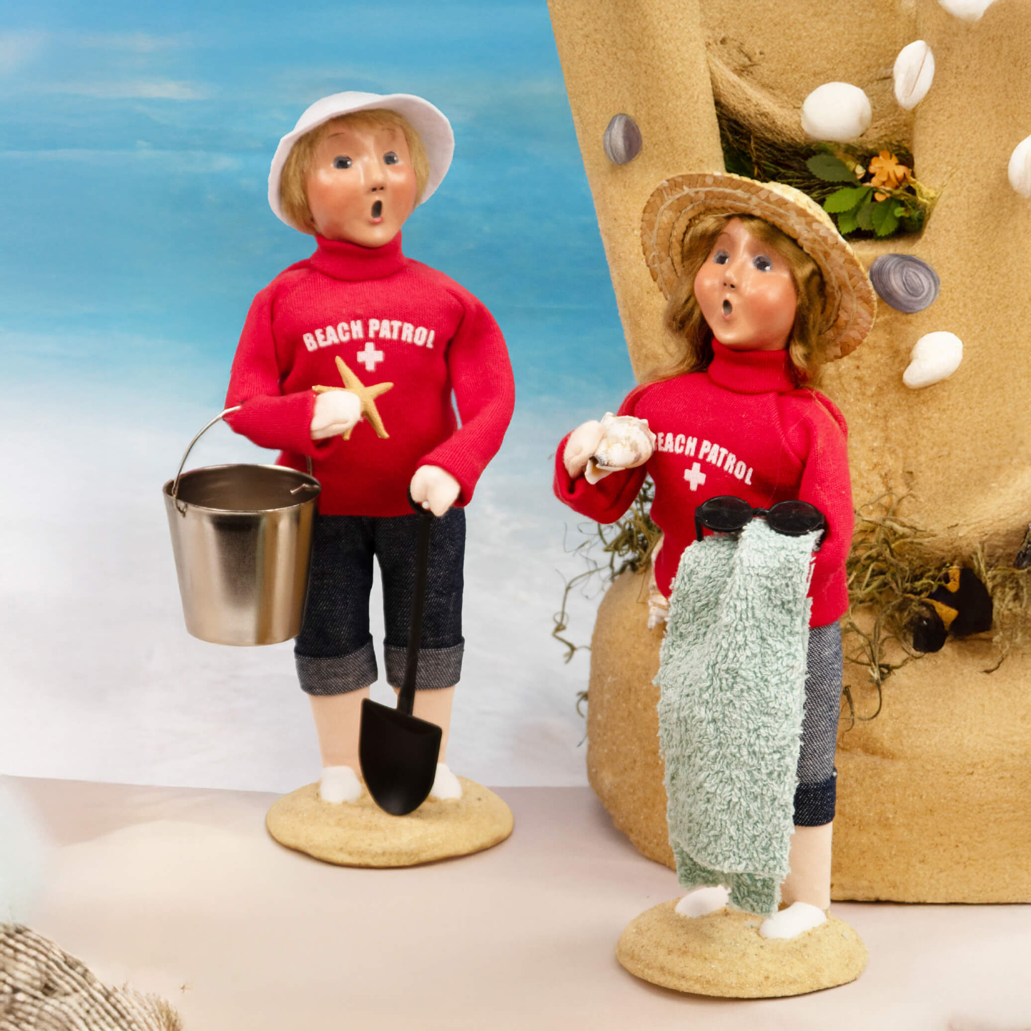 Summer Gallery - Byers' Choice Caroler Display Gallery – Byers